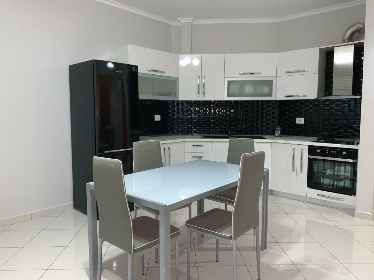 Pearl Seaview Apartment Vlore Luaran gambar